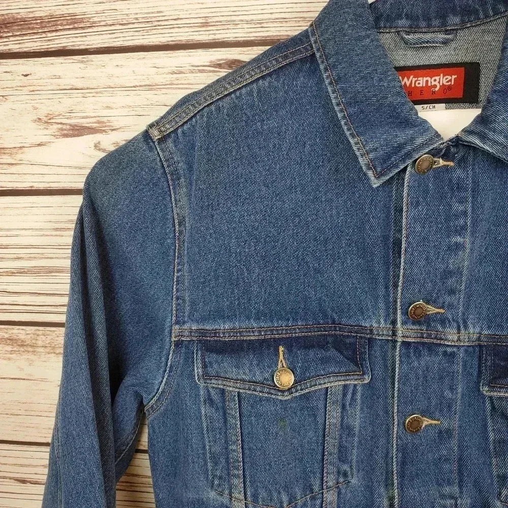 Wrangler Hero Men's Small Vintage Denim Jean Trucker Jacket